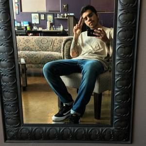 Meet your Posher, Thomas